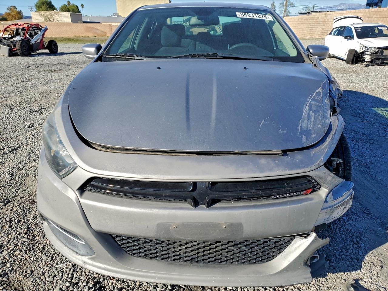 2015 Dodge Dart Sxt - zdjęcie 5