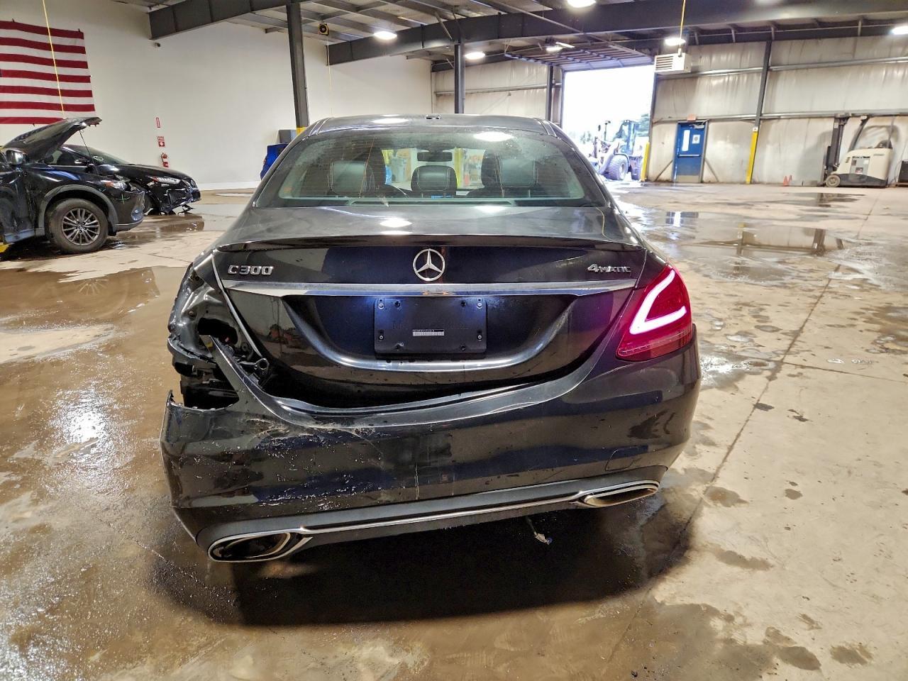 2020 Mercedes-Benz C 300 4Matic - zdjęcie 6