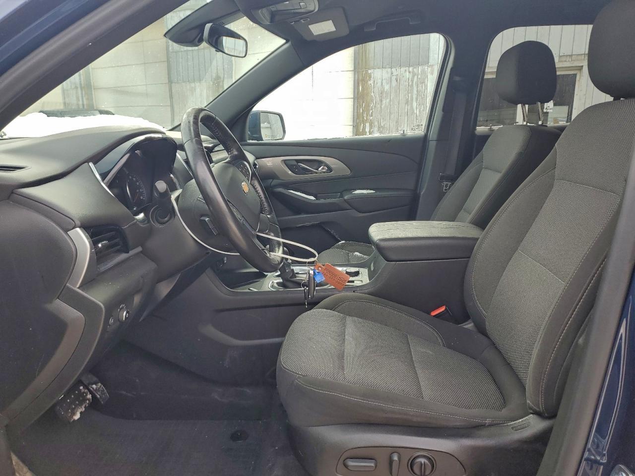 2022 Chevrolet Traverse Lt - zdjęcie 7