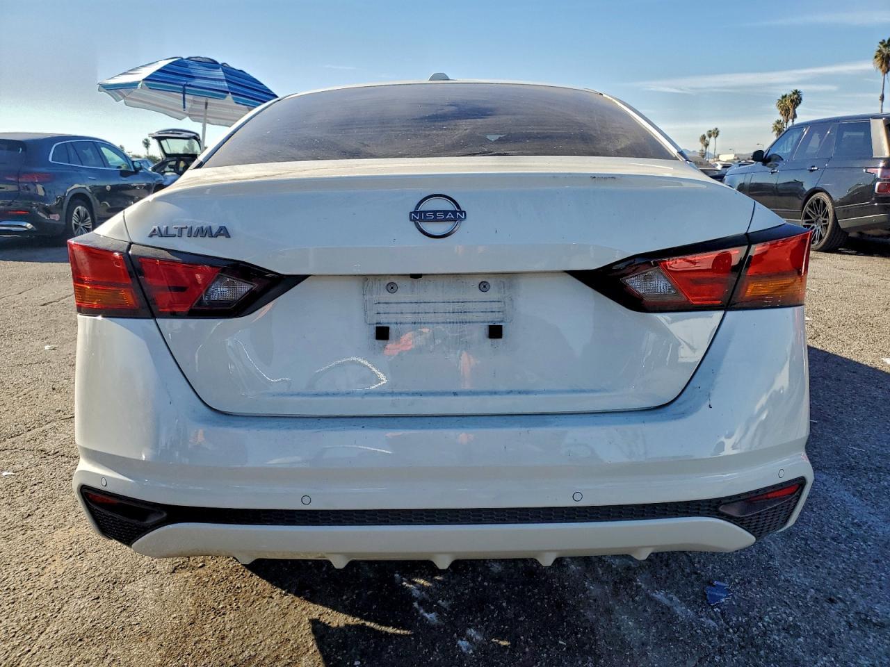 2025 Nissan Altima Sv - zdjęcie 11
