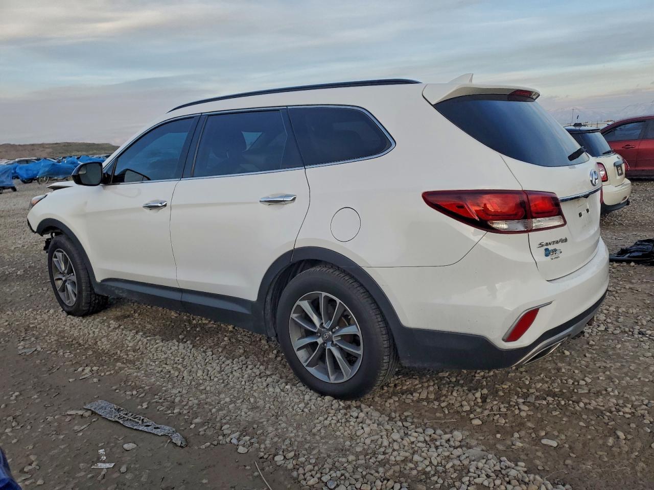 2017 Hyundai Santa Fe Se - zdjęcie 2