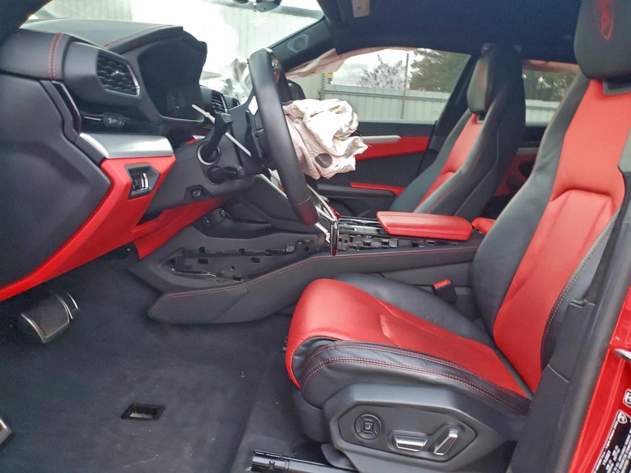 2022 Lamborghini Urus - zdjęcie 7