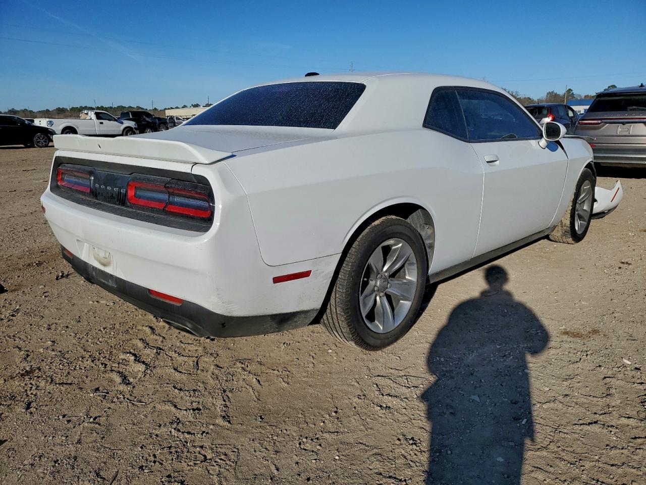 2019 Dodge Challenger Sxt - zdjęcie 3