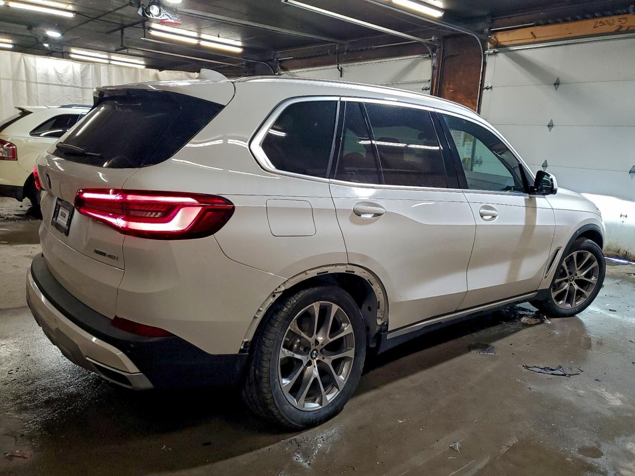 2019 BMW X5 xDrive40I - zdjęcie 3