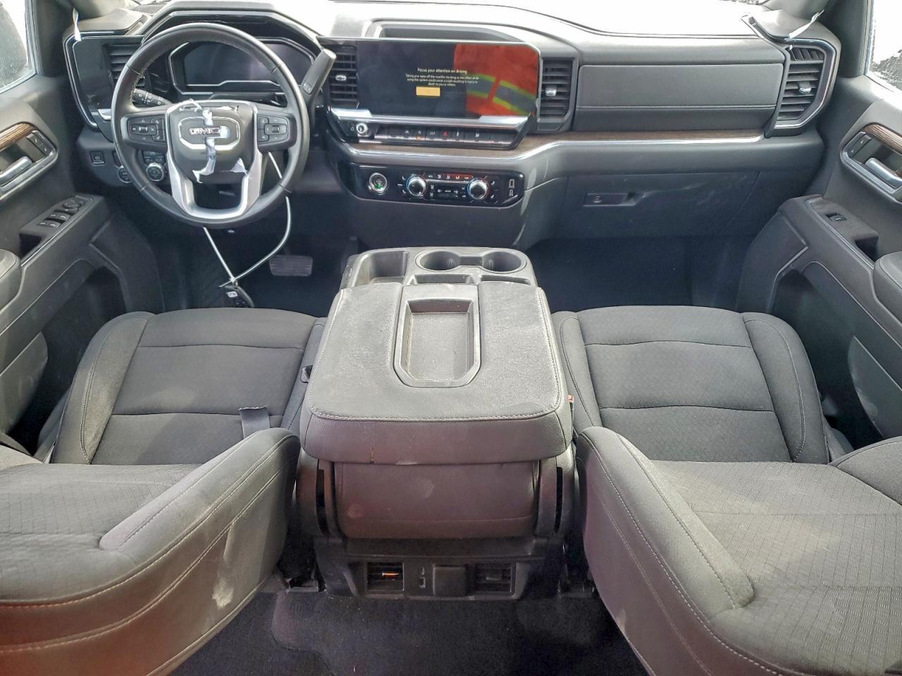 2023 GMC Sierra C1500 Elevation - zdjęcie 8