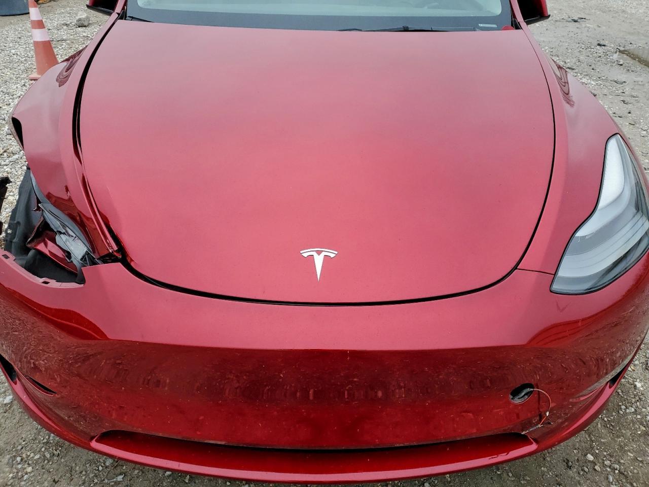 2024 Tesla Model Y - zdjęcie 12