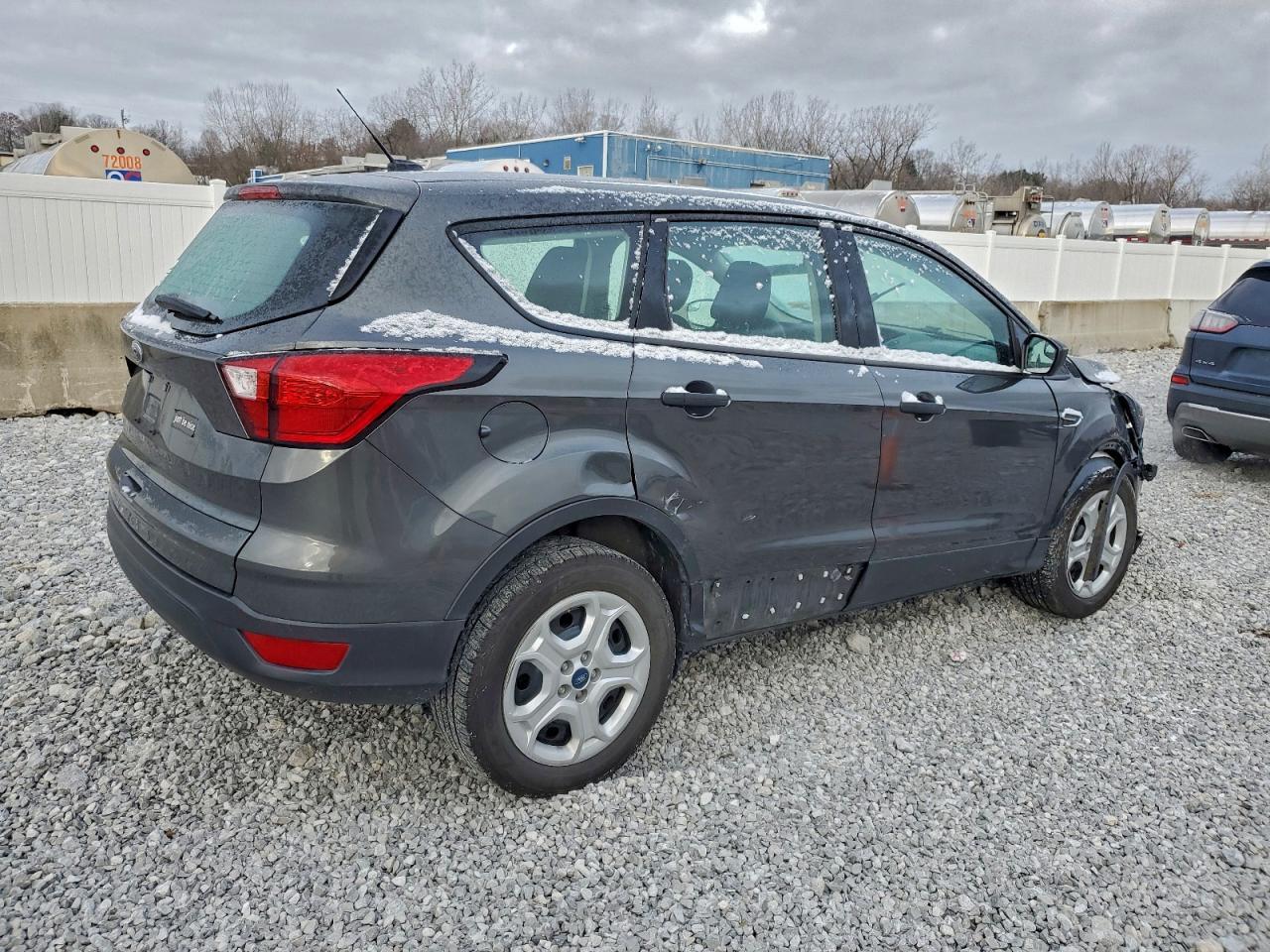 2019 Ford Escape - zdjęcie 3
