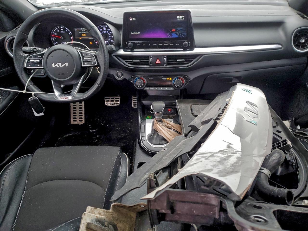 2022 Kia Forte Gt Line - zdjęcie 8