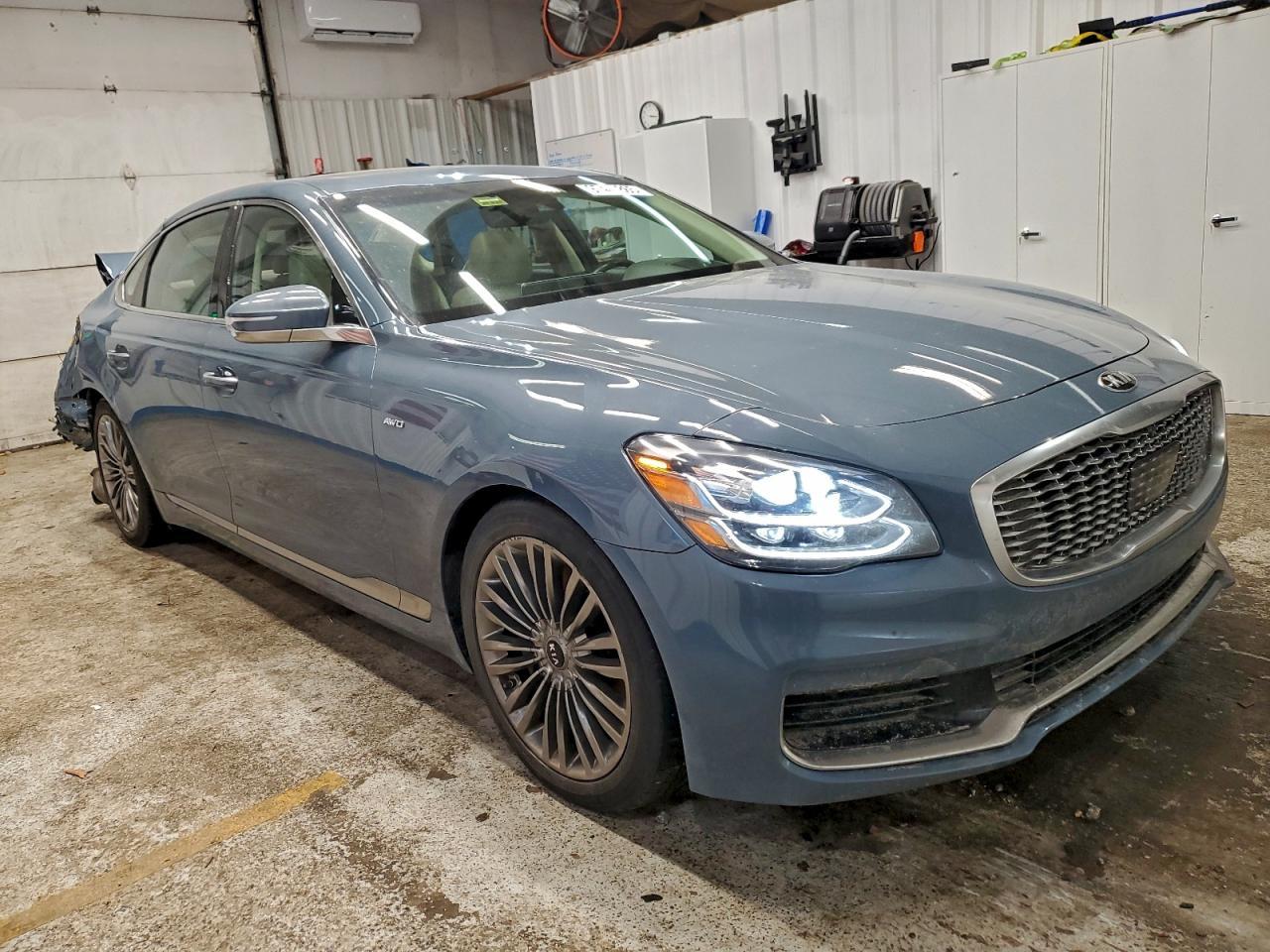 2019 Kia K900 Luxury - zdjęcie 4