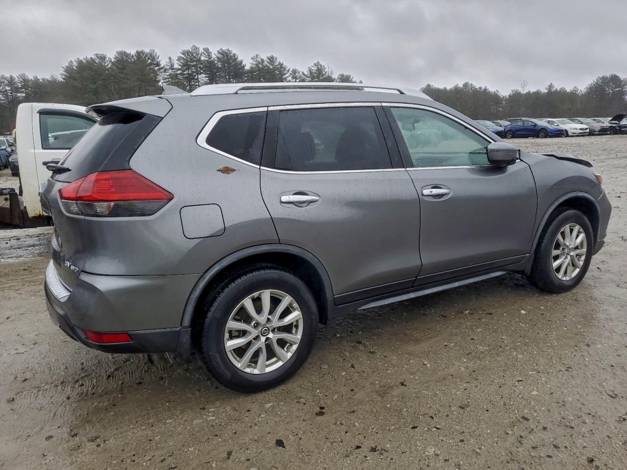 2018 Nissan Rogue Sv - zdjęcie 3