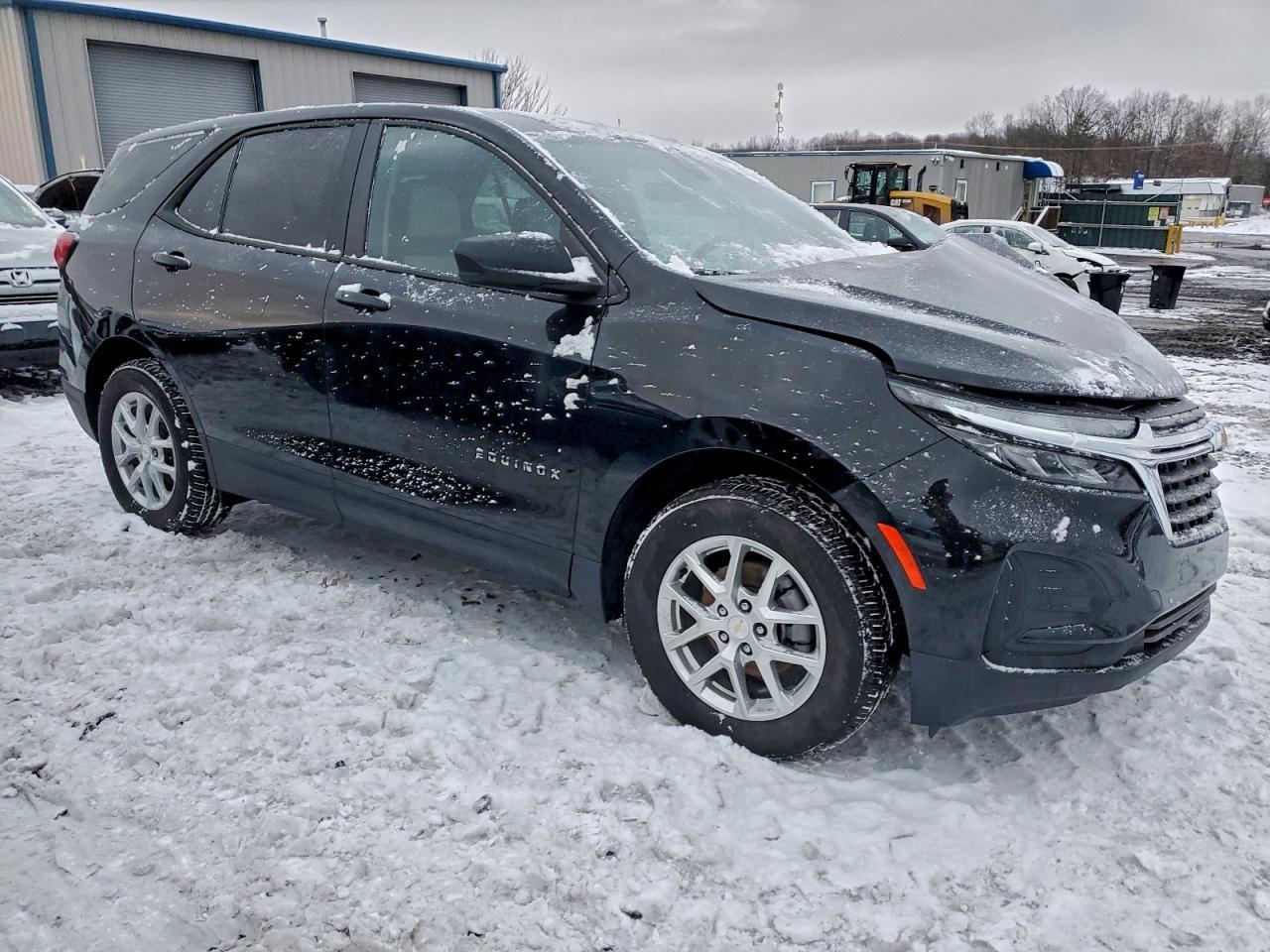 2024 Chevrolet Equinox Ls - zdjęcie 4
