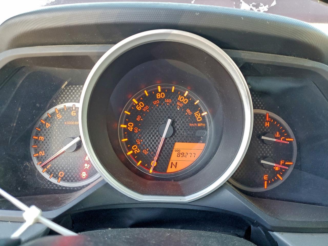 2013 Toyota 4Runner Sr5 - zdjęcie 9