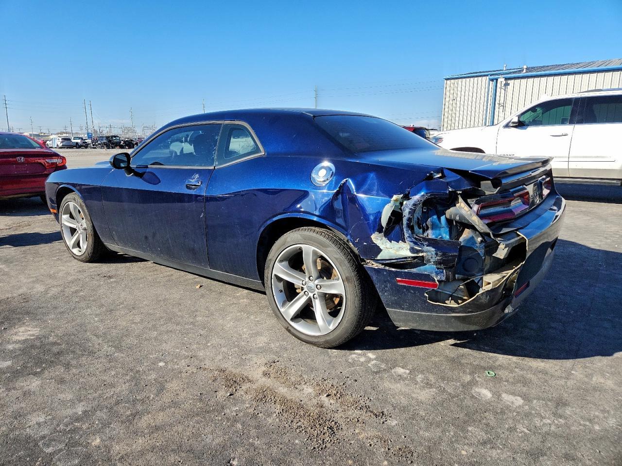 2017 Dodge Challenger Sxt - zdjęcie 2
