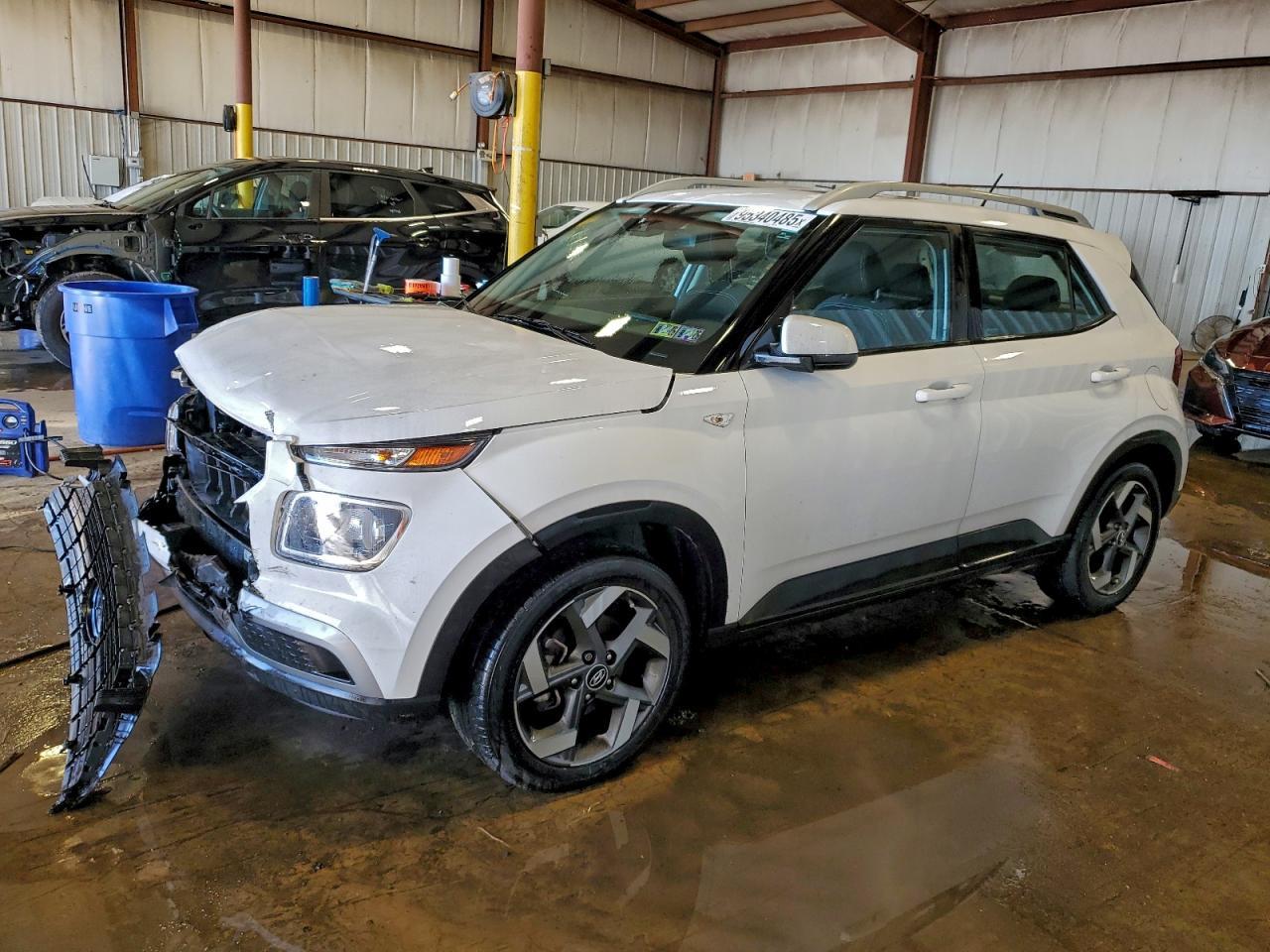 2023 Hyundai Venue Sel - zdjęcie główne