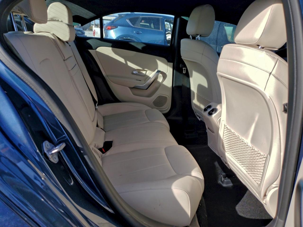 2020 Mercedes-Benz A 220 - zdjęcie 10