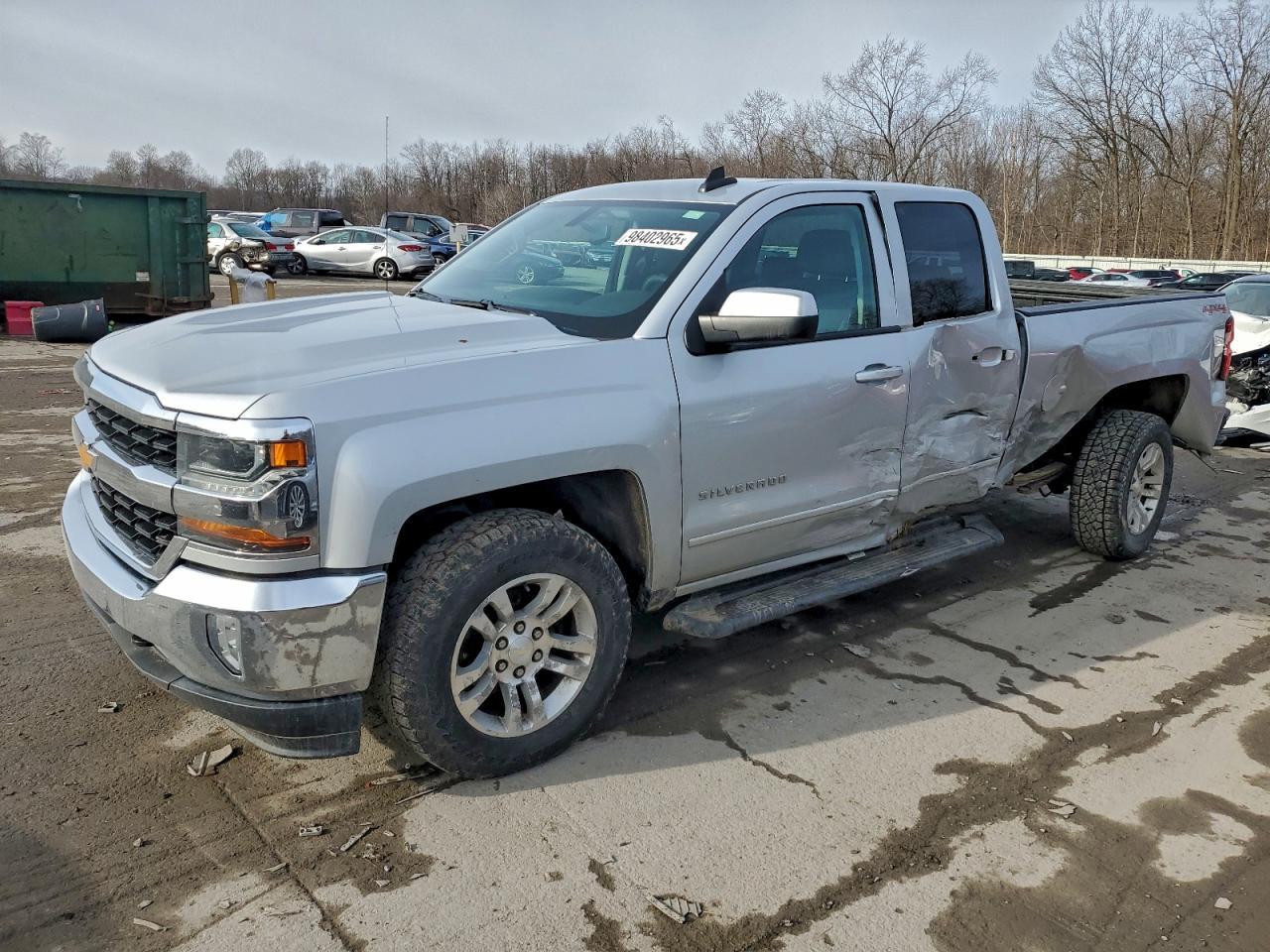 2017 Chevrolet Silverado K1500 Lt - zdjęcie główne