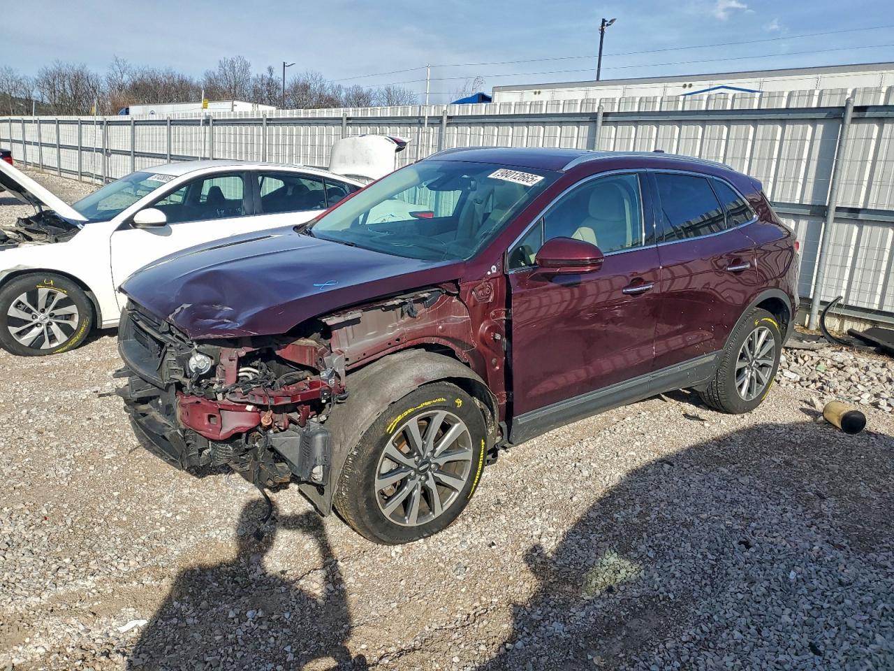 2019 Lincoln Mkc Reserve - zdjęcie główne
