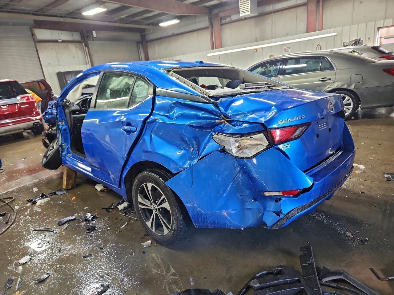 2022 Nissan Sentra Sv - zdjęcie 2