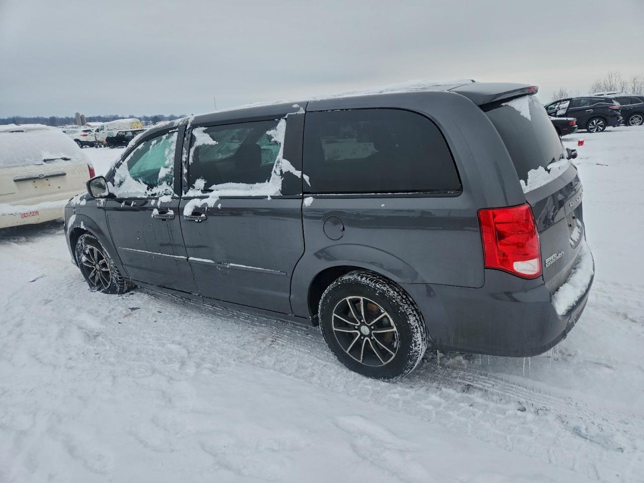 2016 Dodge Grand Caravan Se - zdjęcie 2