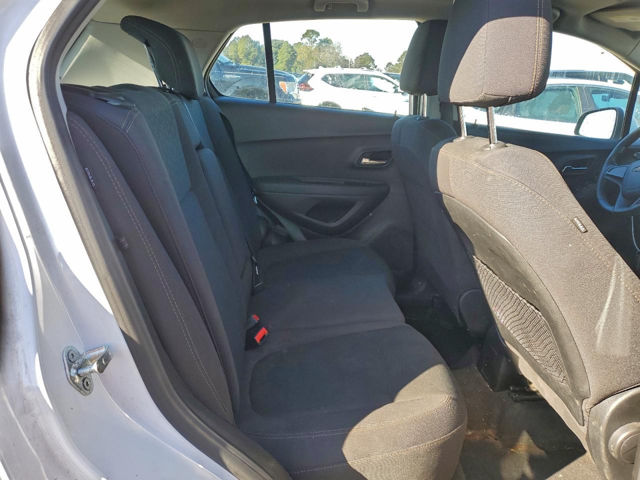 2018 Chevrolet Trax Ls - zdjęcie 11