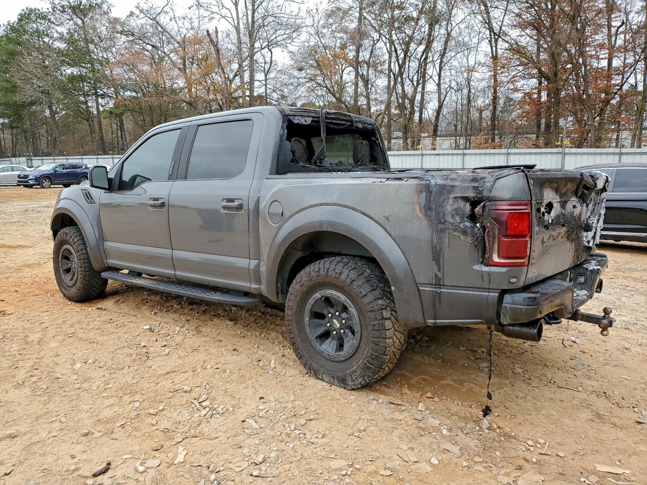 2018 Ford F150 Raptor - zdjęcie 2
