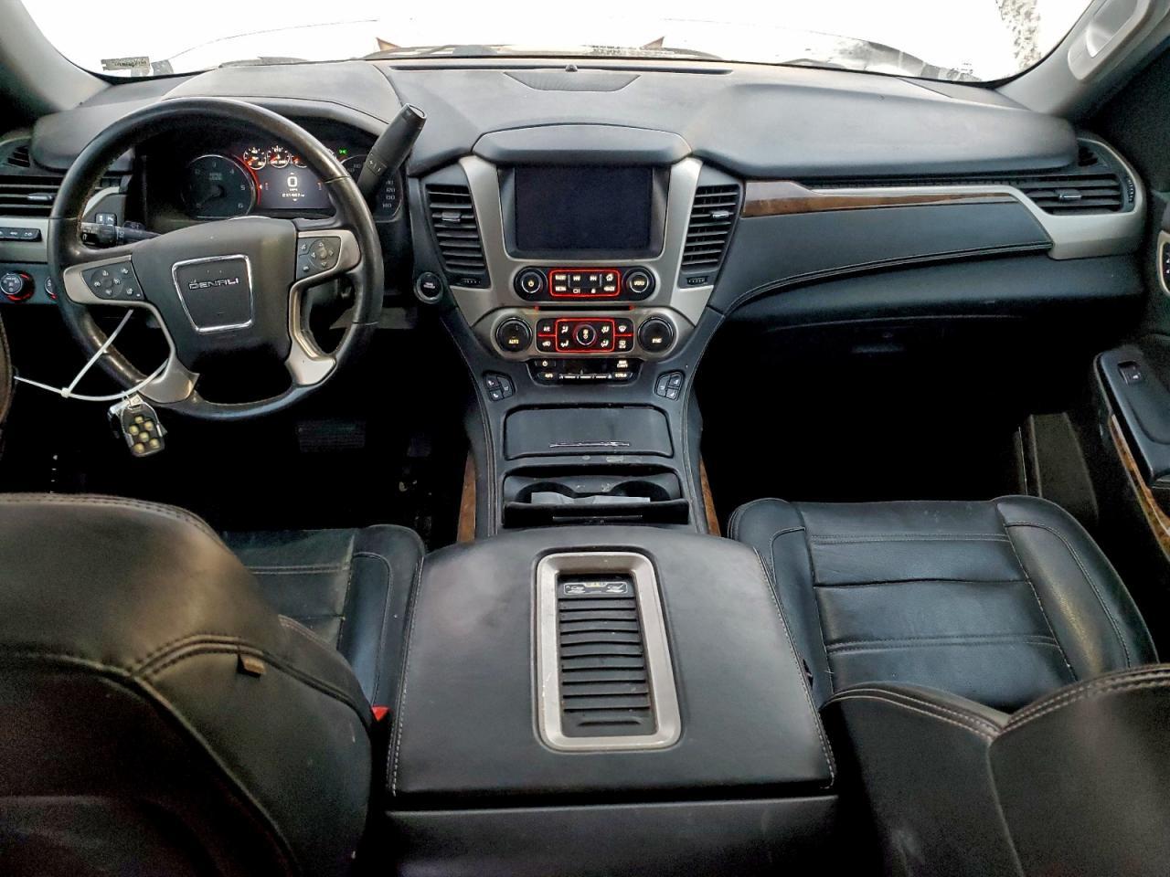 2015 GMC Yukon Xl Denali - zdjęcie 8