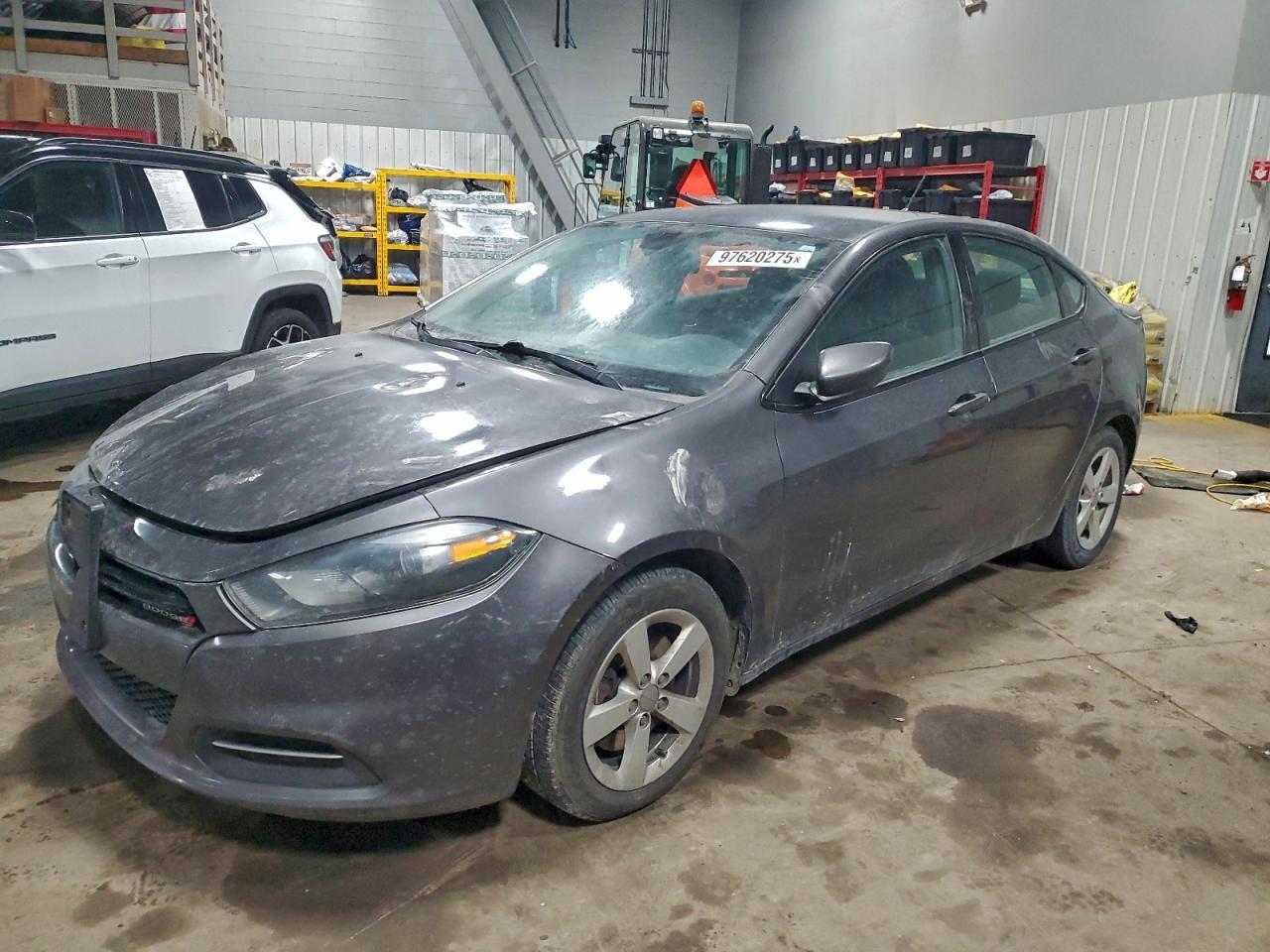 2015 Dodge Dart Sxt - zdjęcie główne