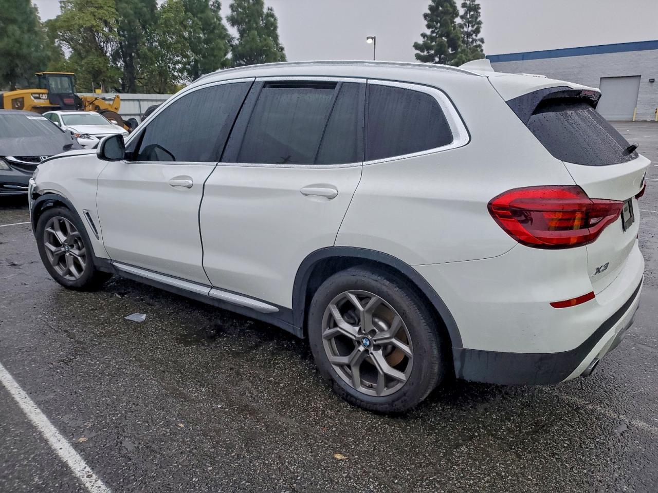 2021 BMW X3 Sdrive30I - zdjęcie 2