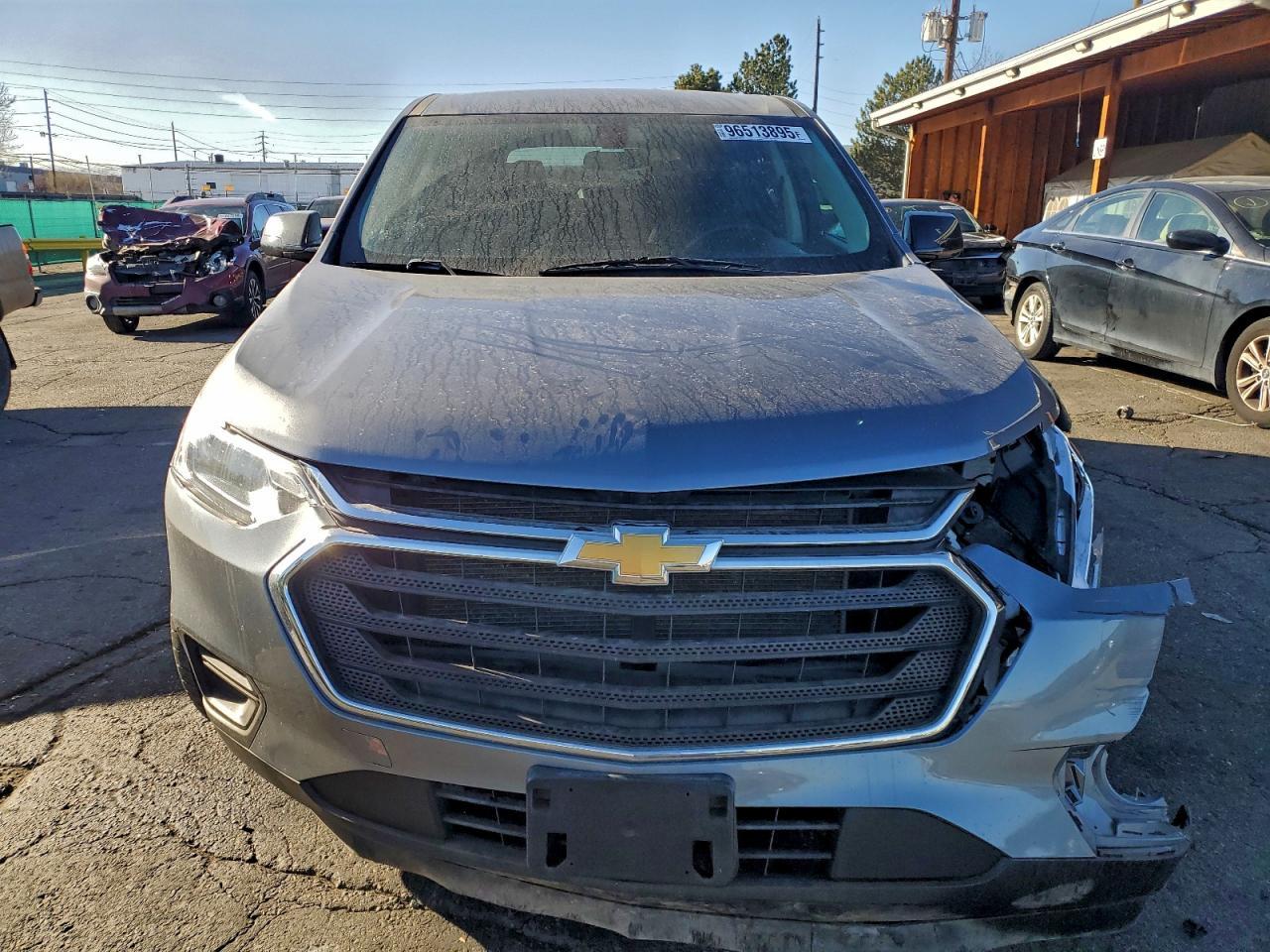2020 Chevrolet Traverse Ls - zdjęcie 5