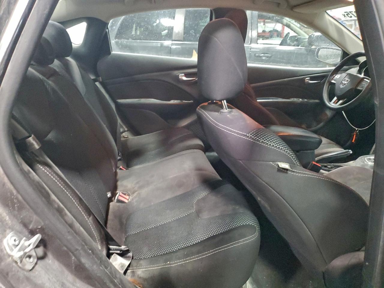 2015 Dodge Dart Sxt - zdjęcie 10