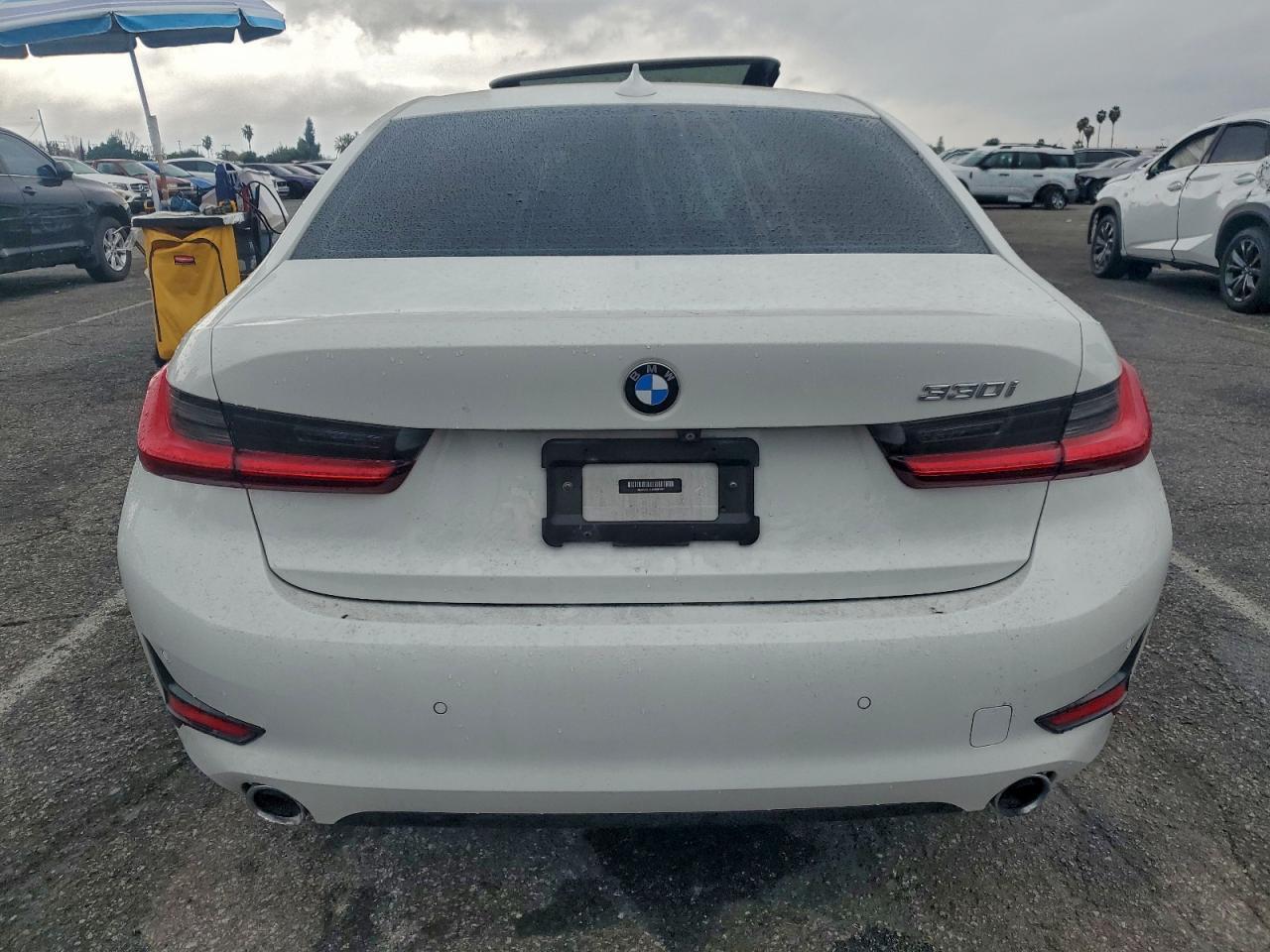 2019 BMW 330I - zdjęcie 6