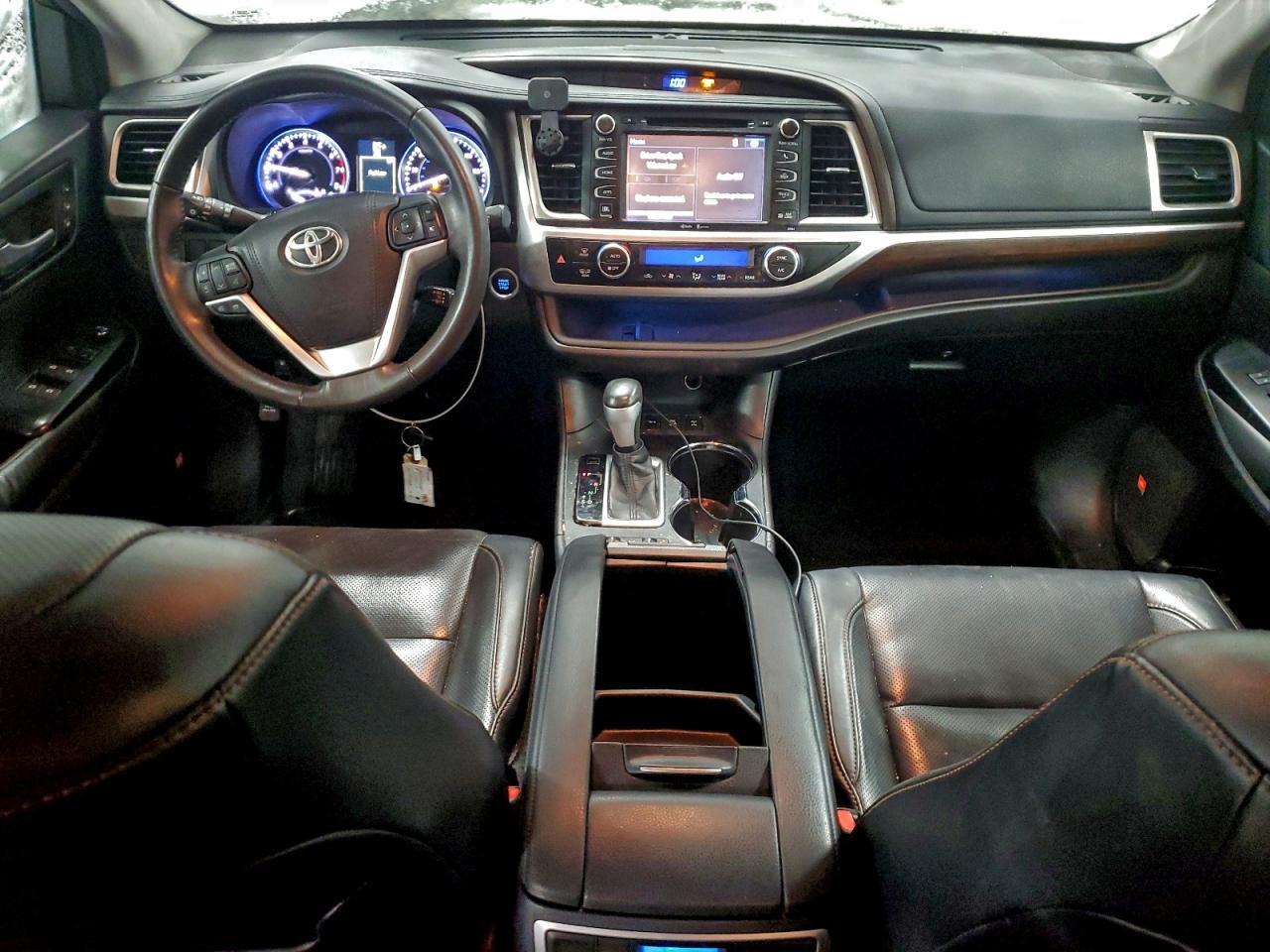 2015 Toyota Highlander Limited - zdjęcie 8