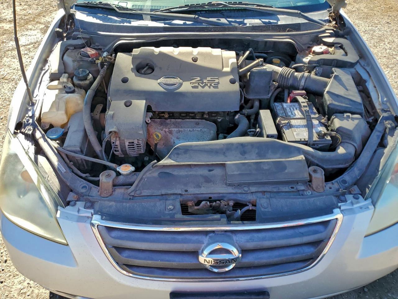 2013 Nissan Altima Base - zdjęcie 11