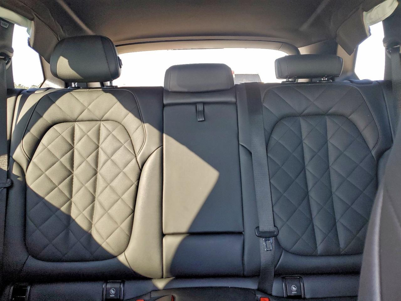 2024 BMW X5 xDrive40I - zdjęcie 10