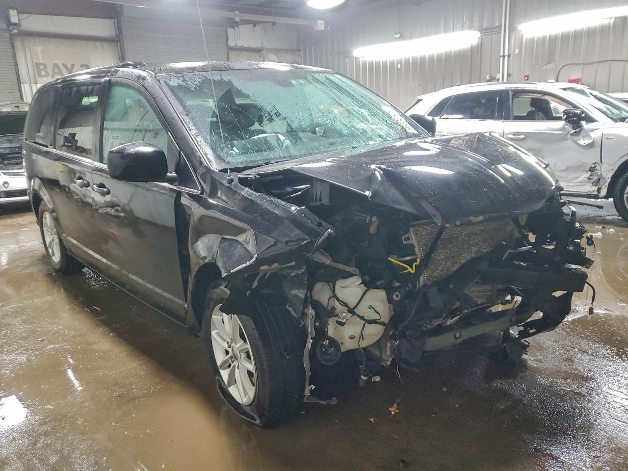 2019 Dodge Grand Caravan Sxt - zdjęcie 4