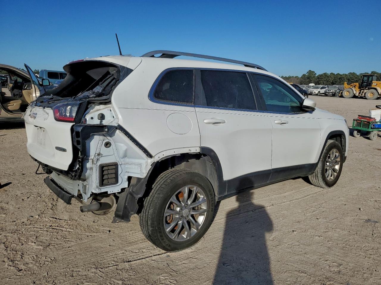 2021 Jeep Cherokee Latitude Lux - zdjęcie 3