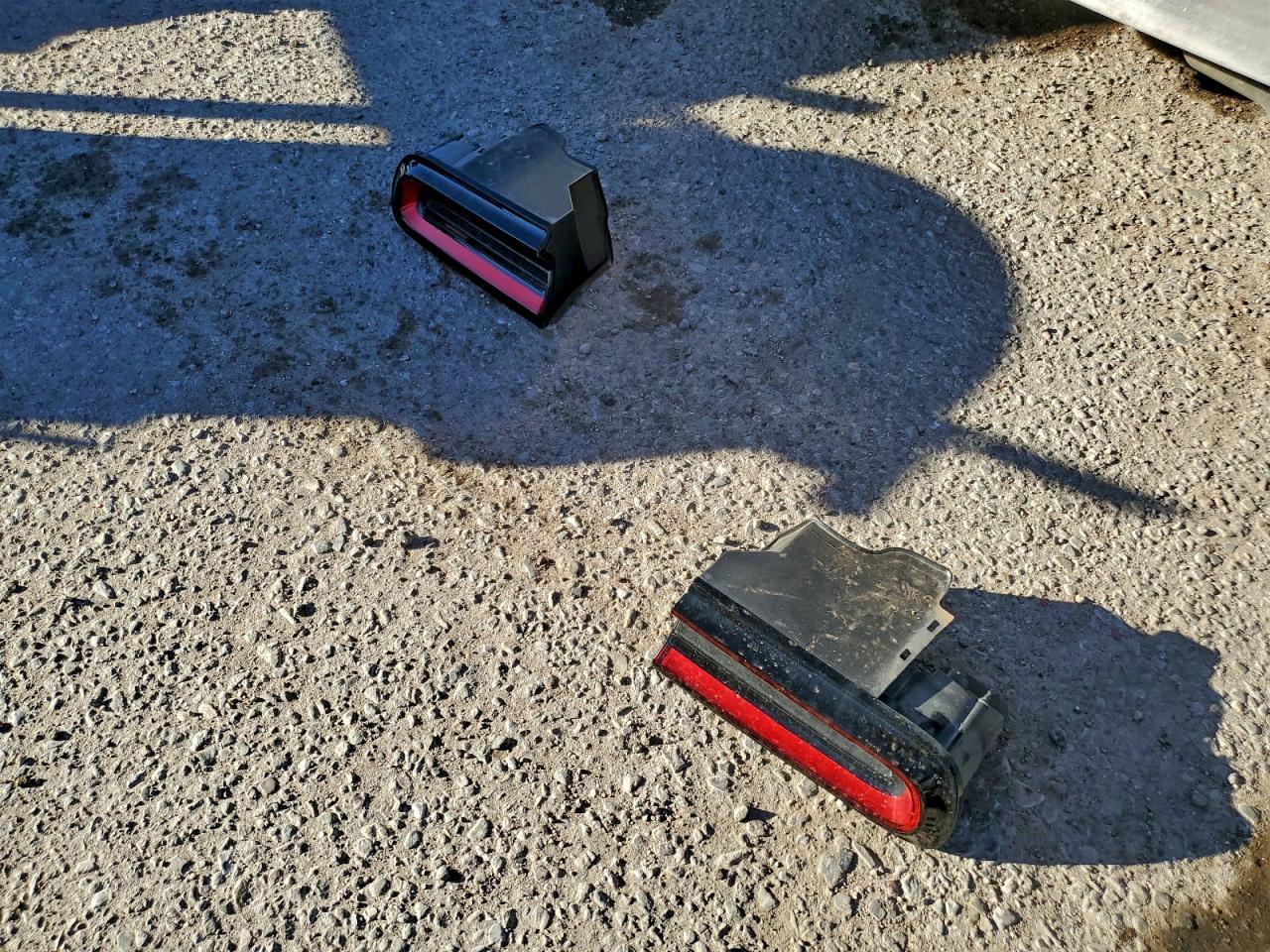 2016 Dodge Challenger Sxt - zdjęcie 12