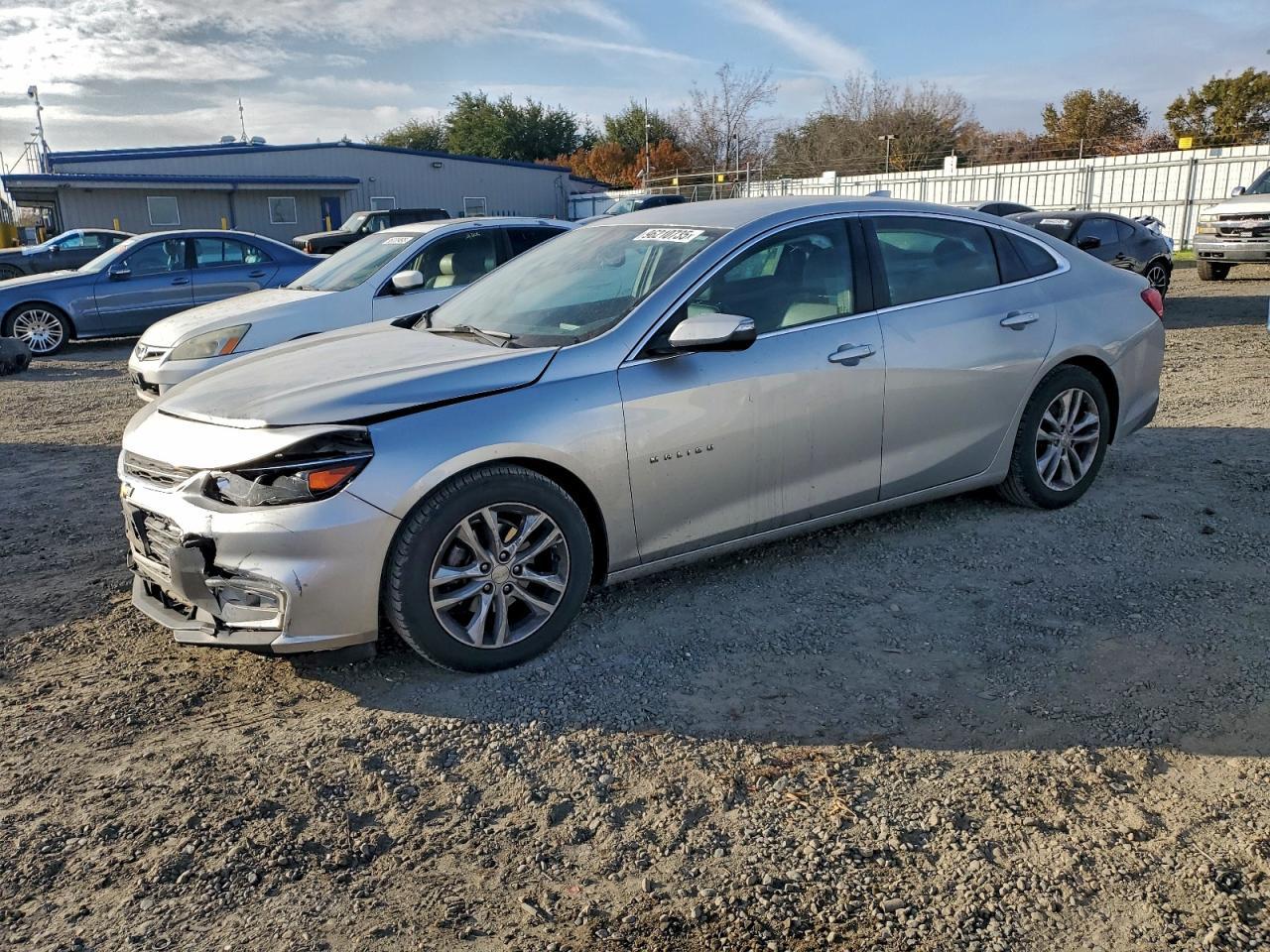 2017 Chevrolet Malibu Lt - zdjęcie główne