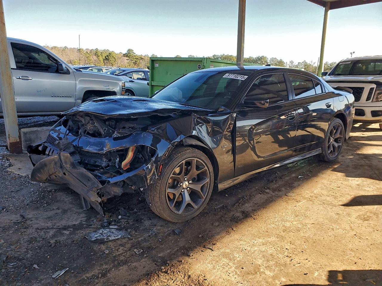 2019 Dodge Charger R/T - zdjęcie główne