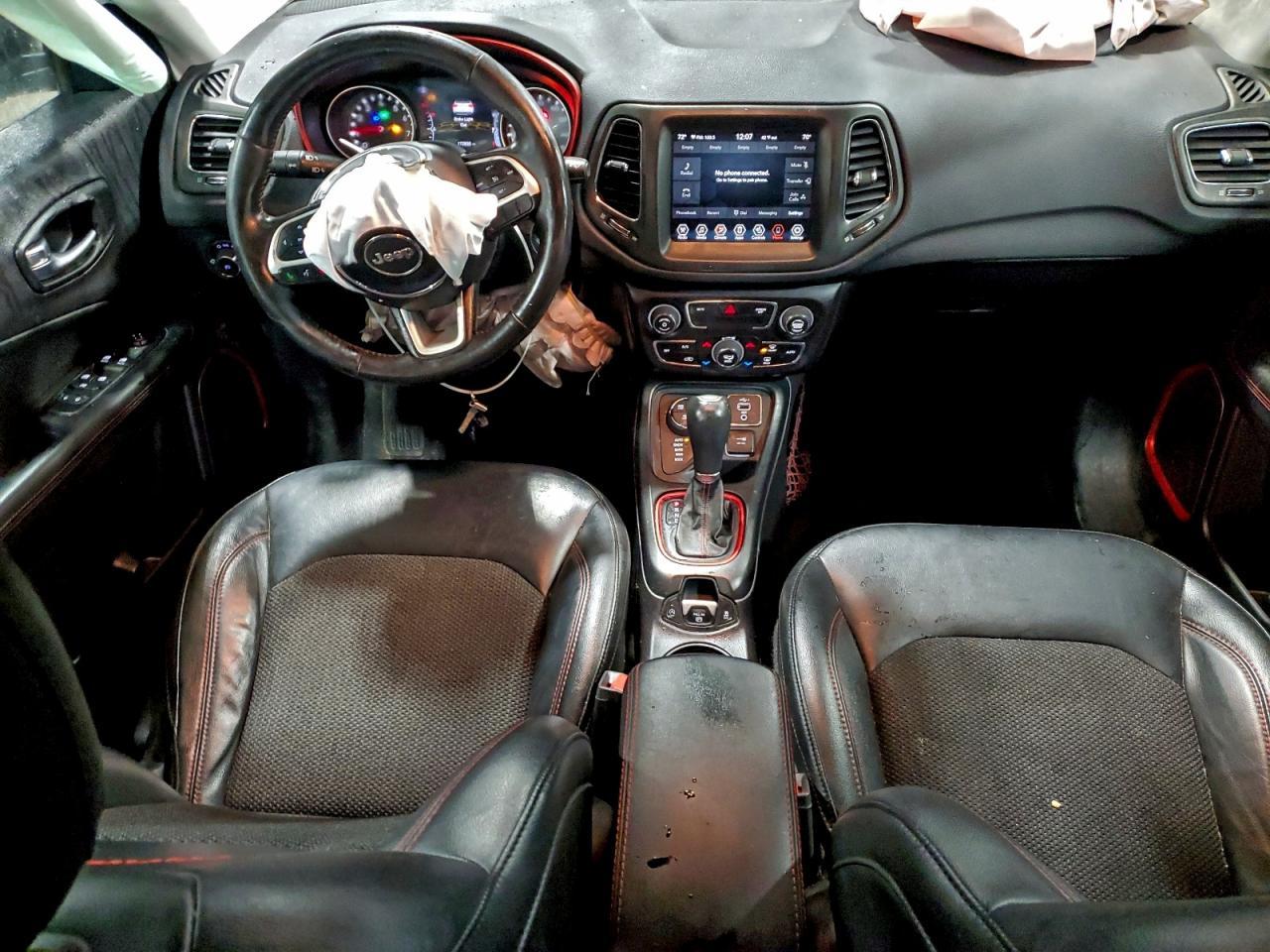 2019 Jeep Compass Trailhawk - zdjęcie 8