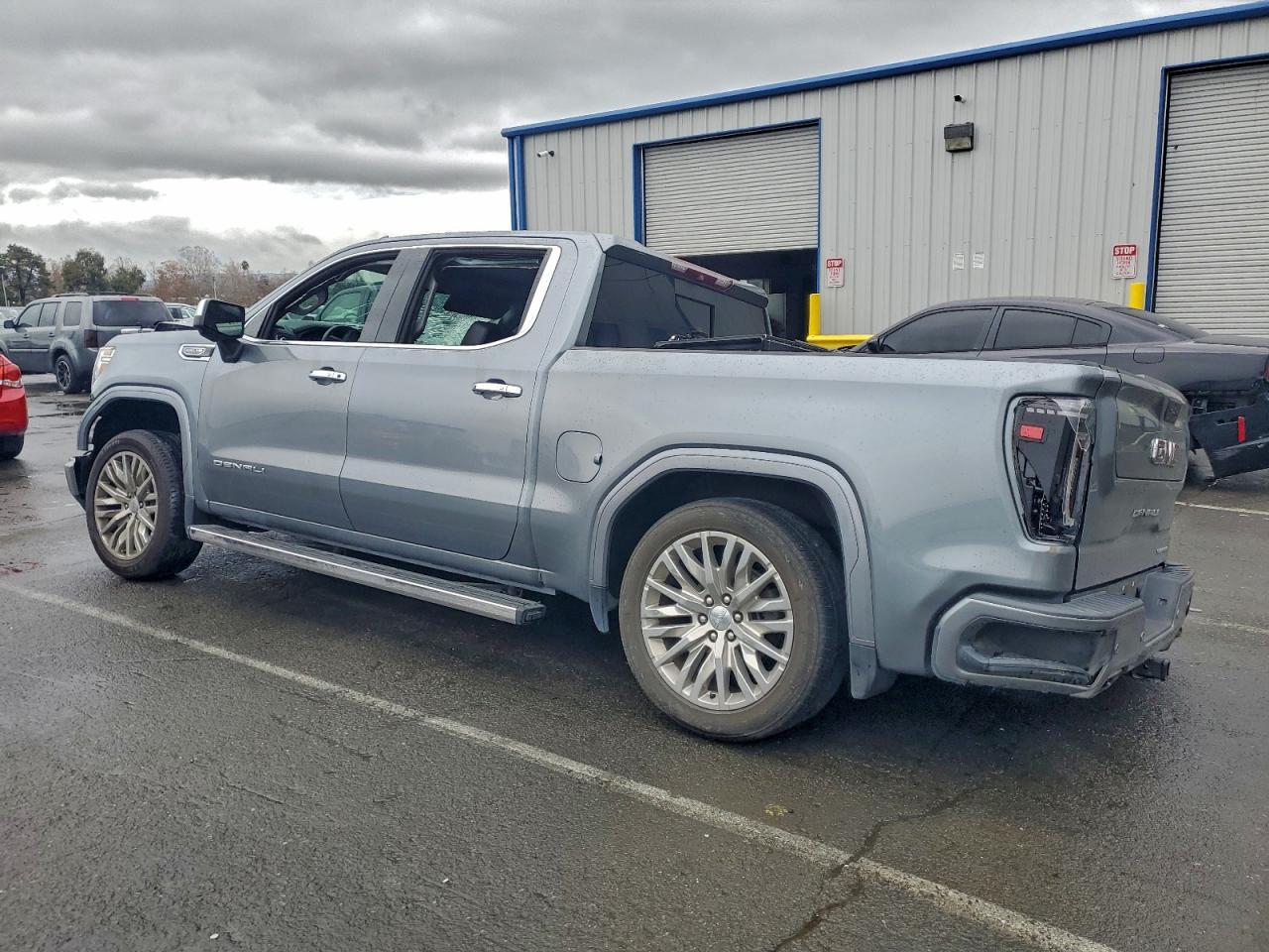 2019 GMC Sierra K1500 Denali - zdjęcie 2