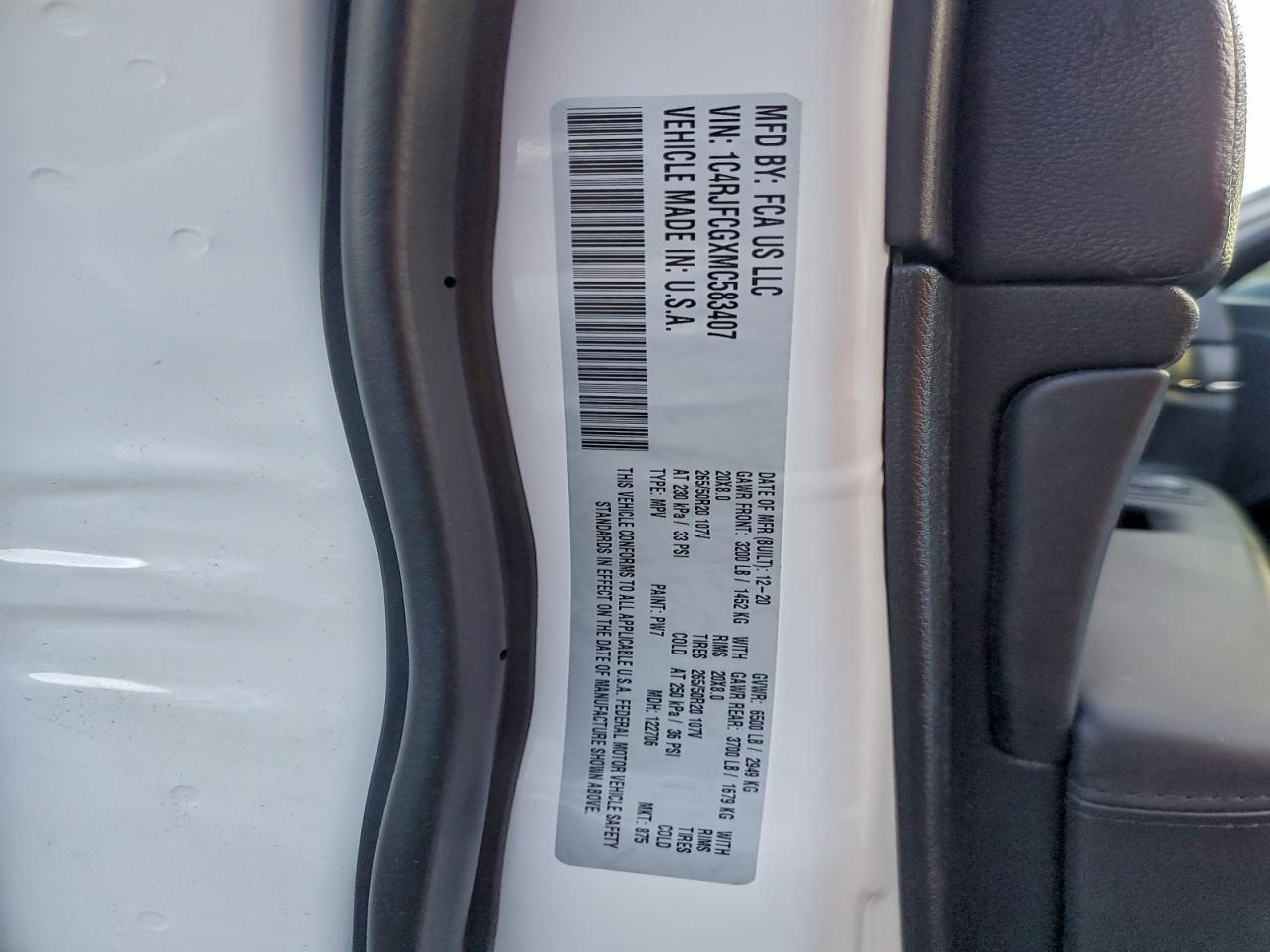 2021 Jeep Grand Cherokee - zdjęcie 14