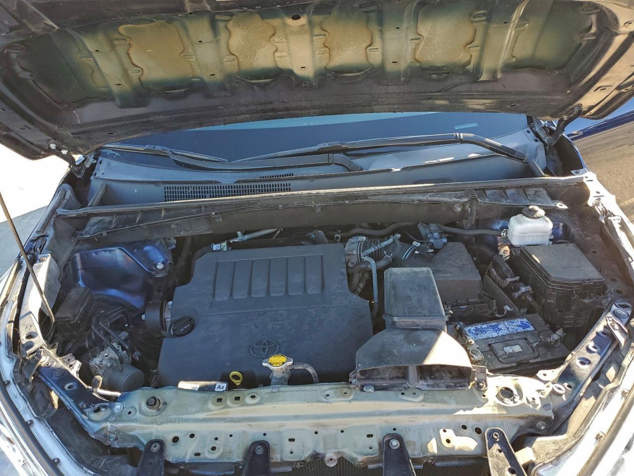 2014 Toyota Highlander Le - zdjęcie 12