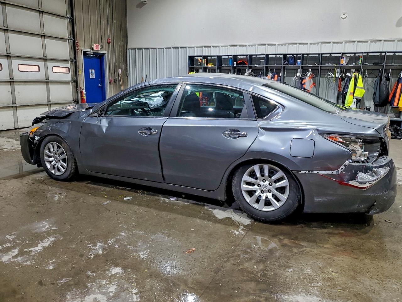 2015 Nissan Altima 2.5 - zdjęcie 2