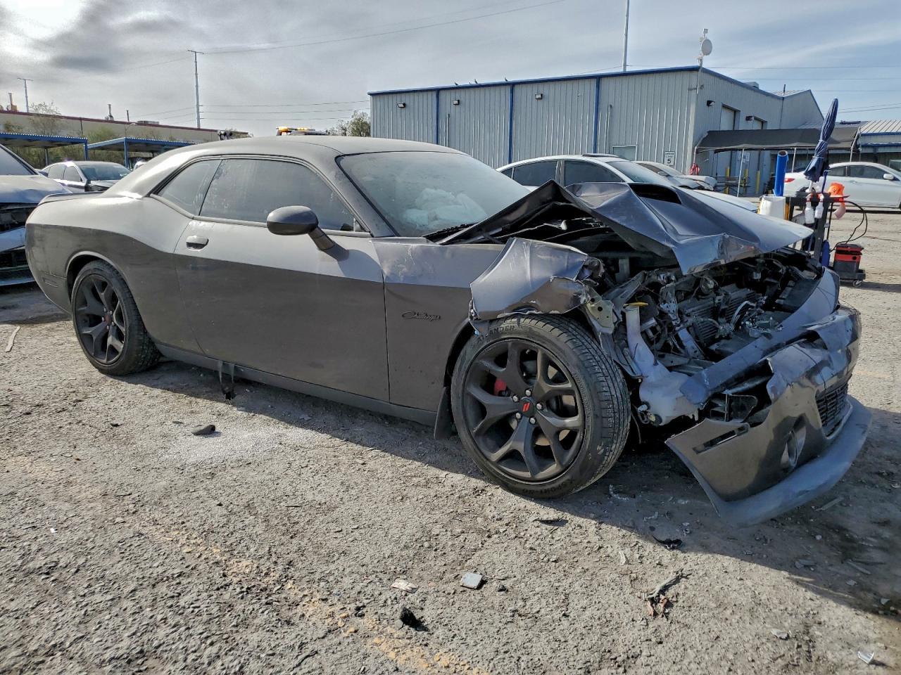 2016 Dodge Challenger Sxt - zdjęcie 4