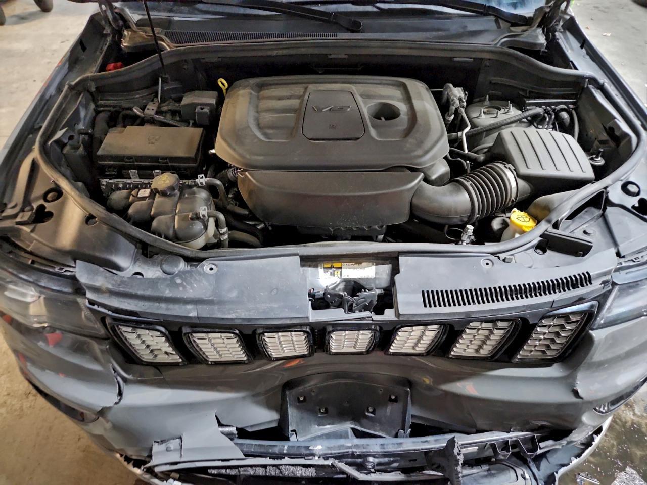 2019 Jeep Grand Cherokee Laredo - zdjęcie 12