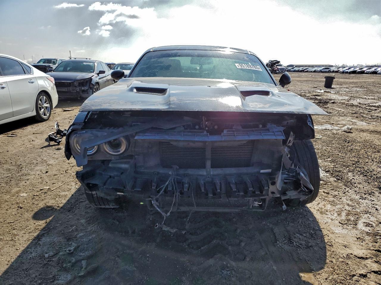 2016 Dodge Challenger Sxt - zdjęcie 5