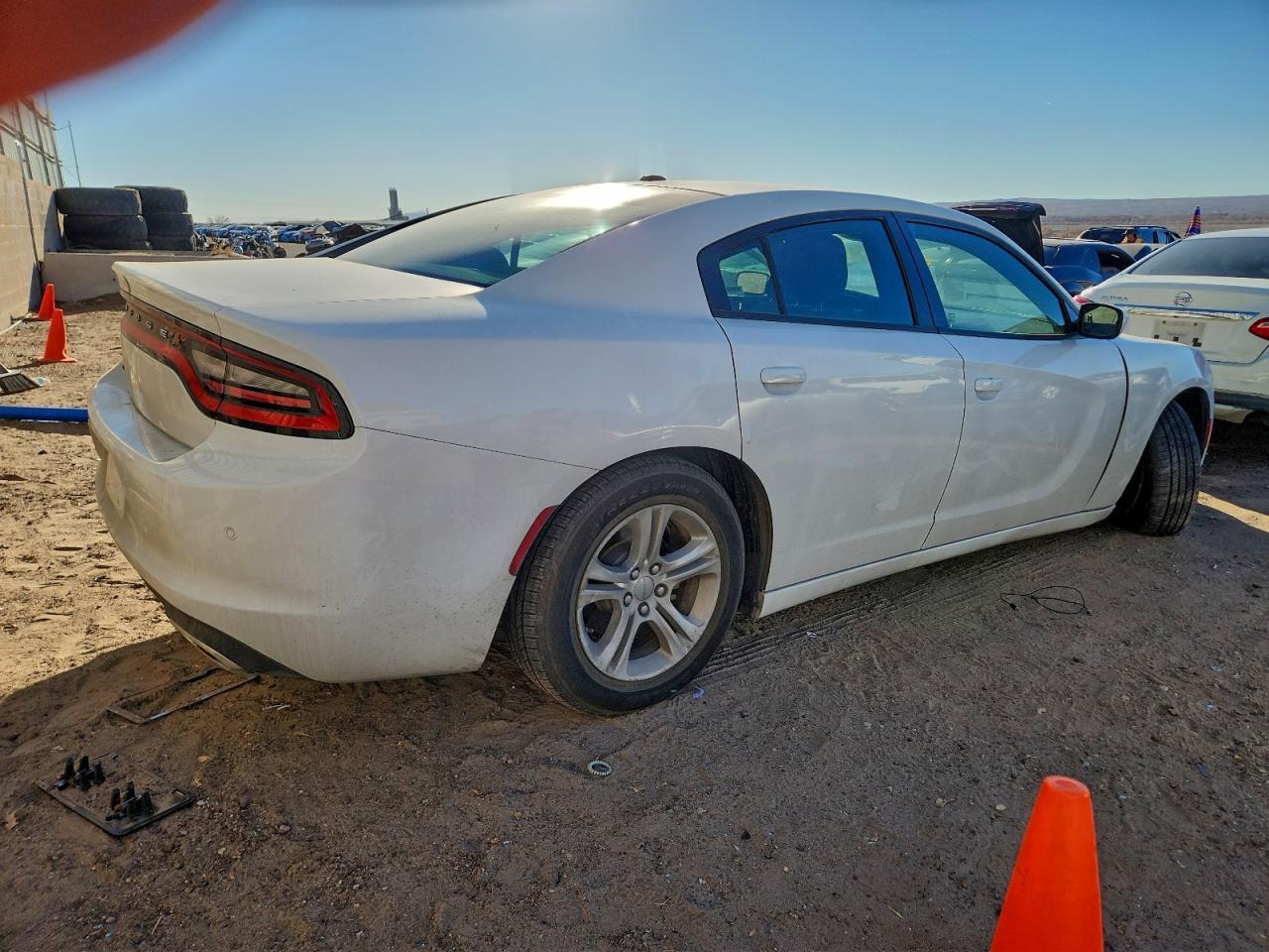 2022 Dodge Charger Sxt - zdjęcie 3