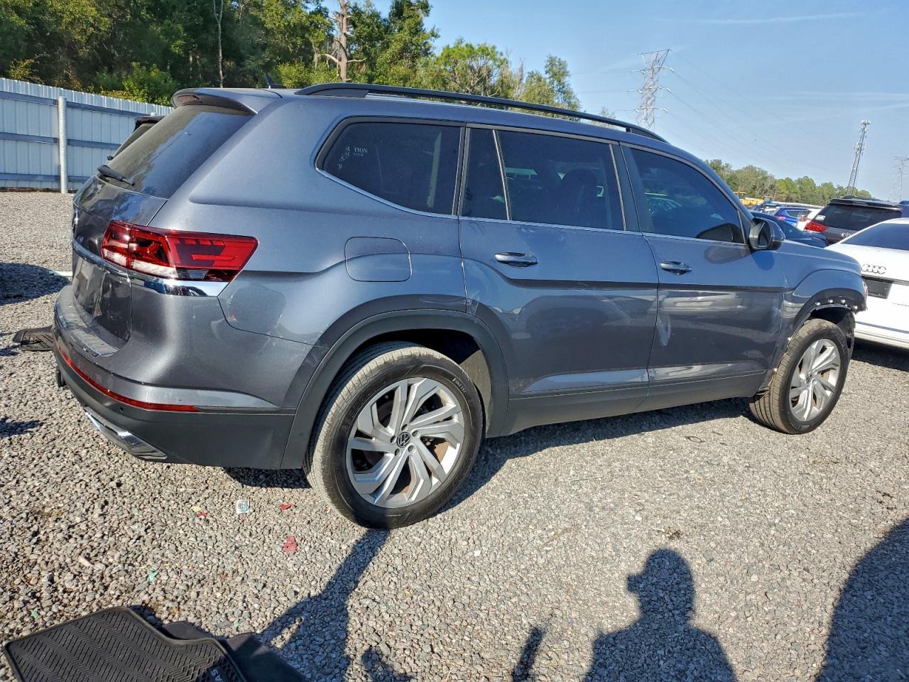 2022 Volkswagen Atlas Se - zdjęcie 3