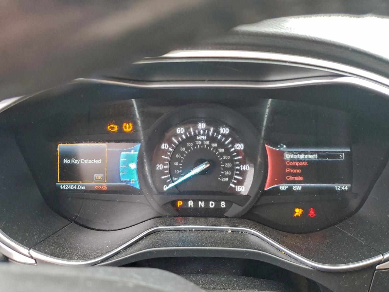 2016 Ford Fusion Se - zdjęcie 9